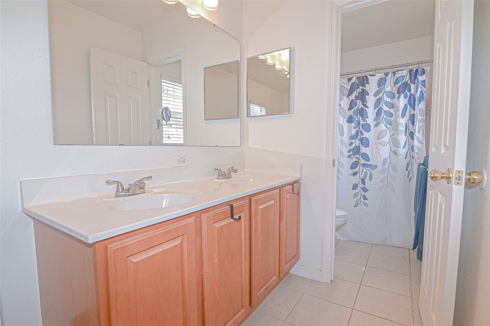 PATTERSON GROVES - Residential