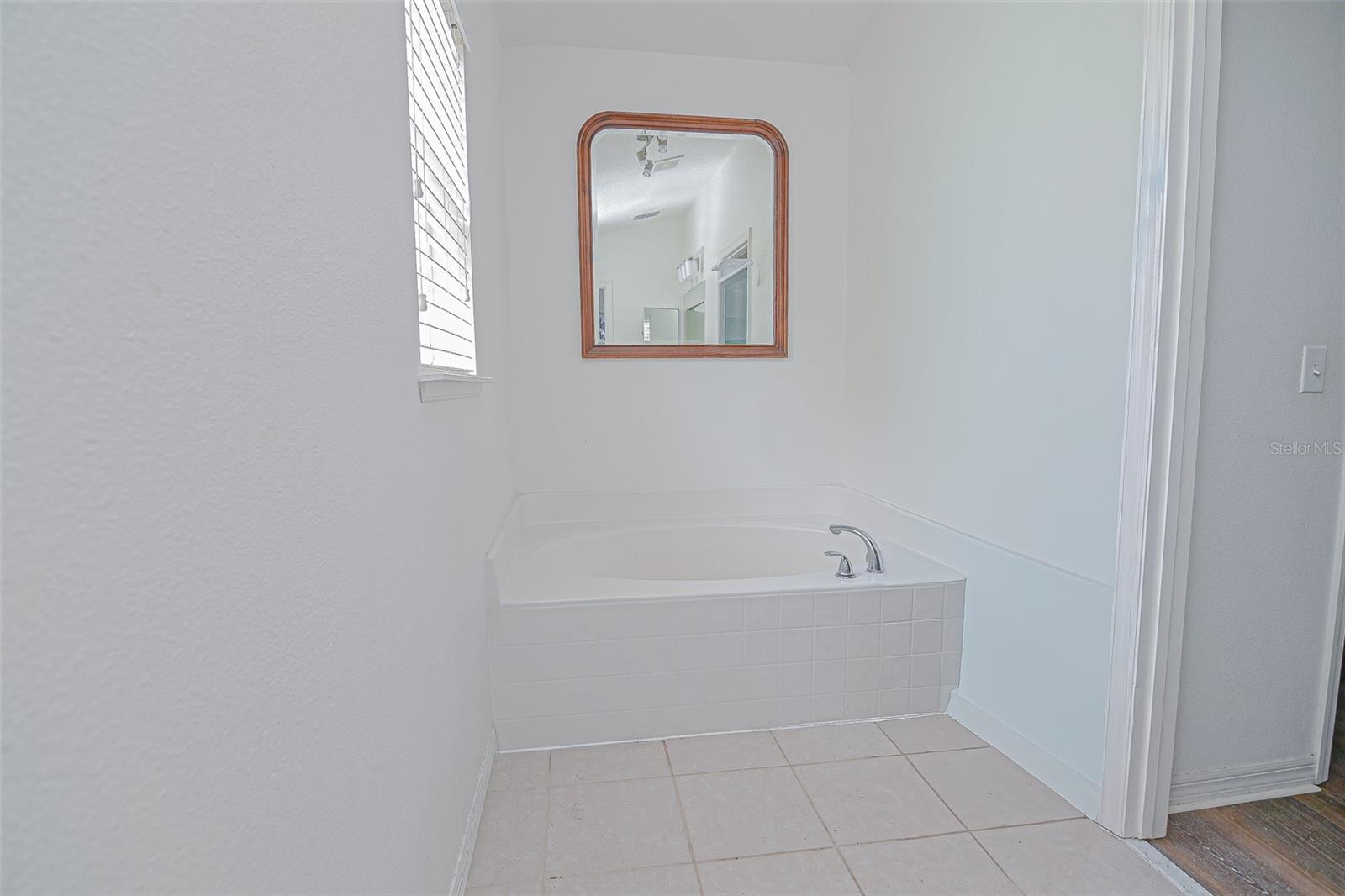 PATTERSON GROVES - Residential