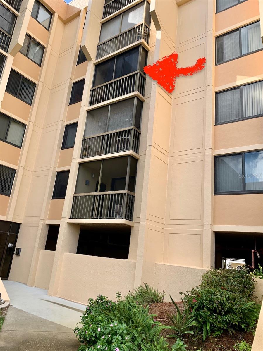 PROMENADES WEST - Residential Lease