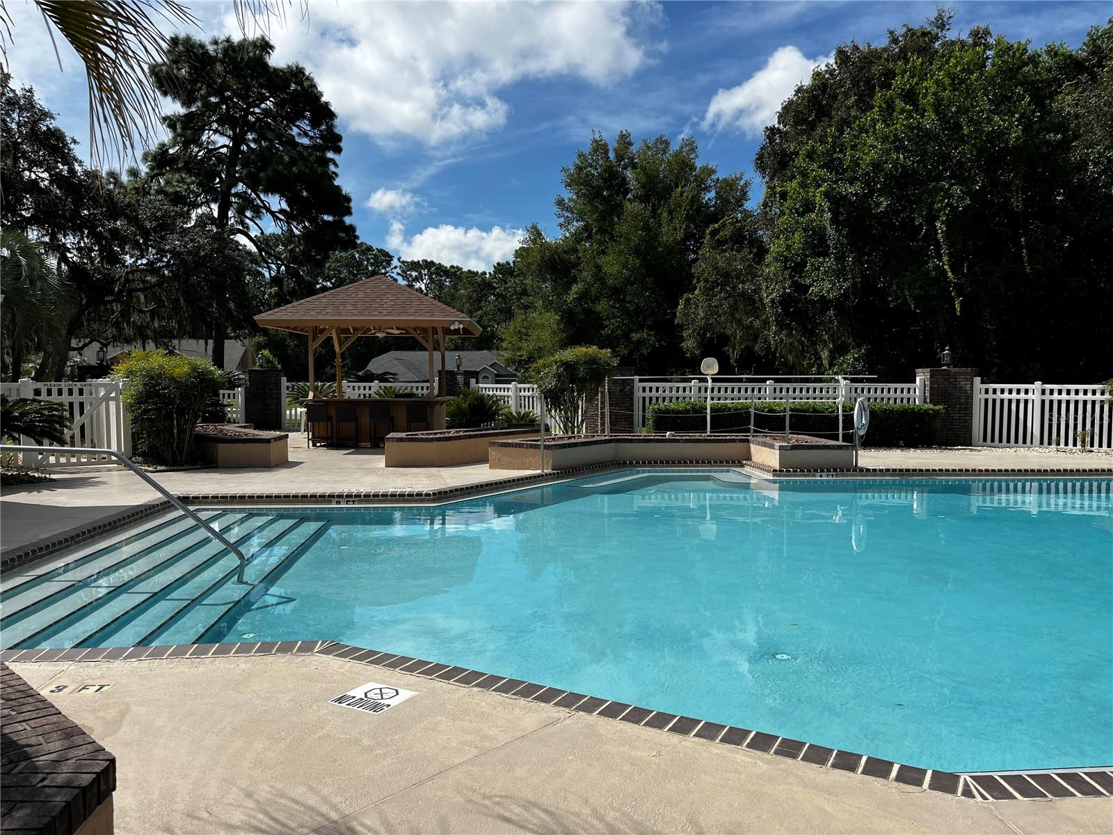 OAK RIDGE - Residential