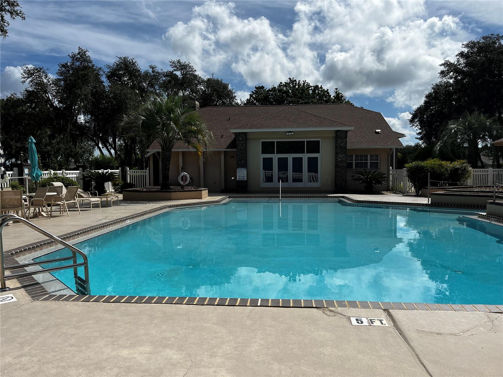 OAK RIDGE - Residential
