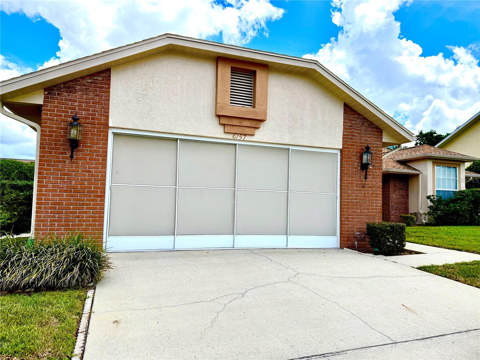 OAK RIDGE - Residential