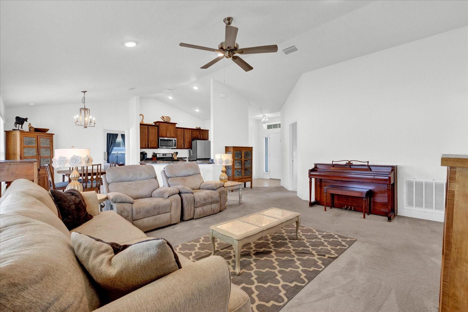 9750 PEPPER TREE PLACE