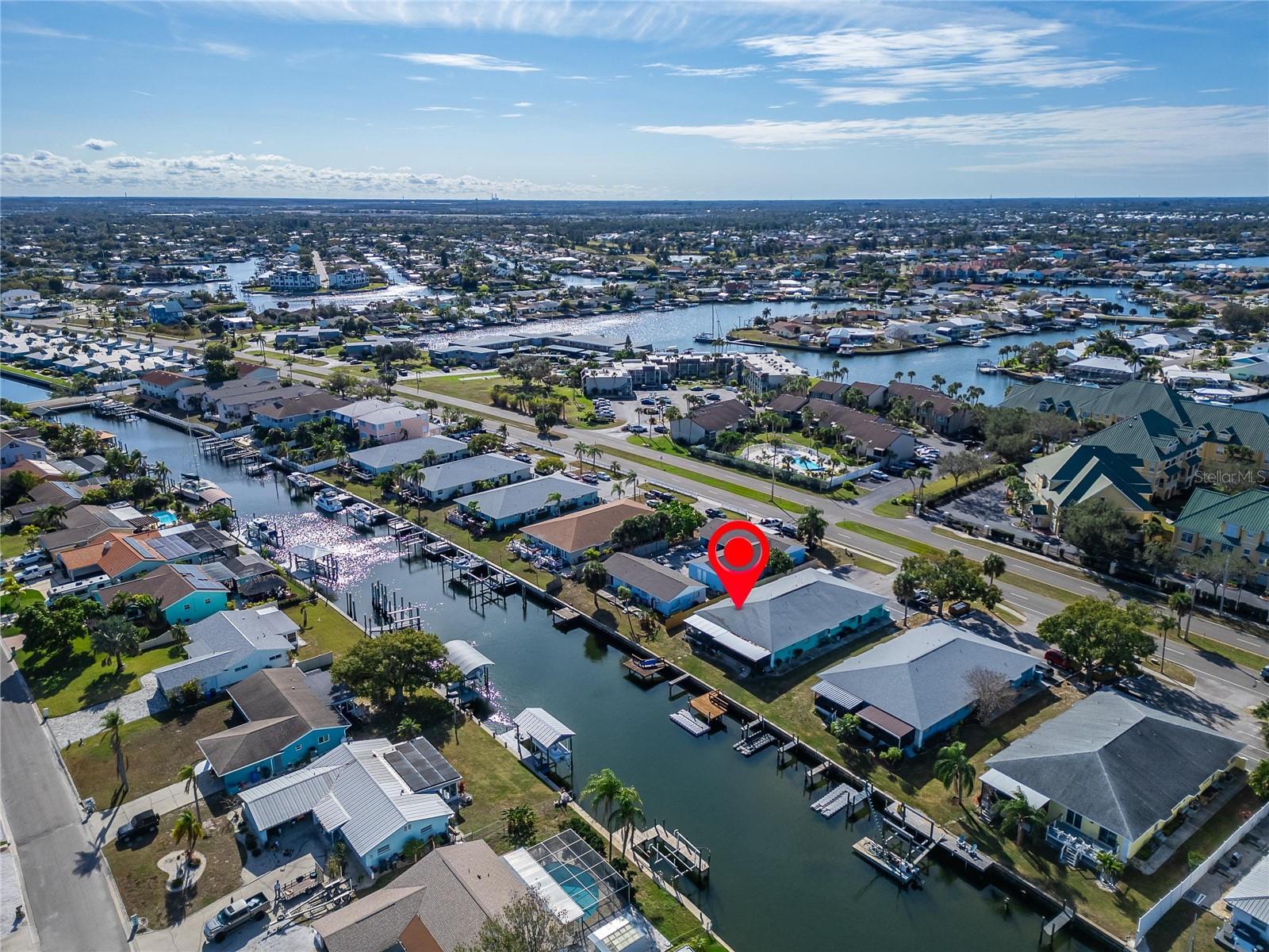 BAY CREST CONDO PH II - Residential