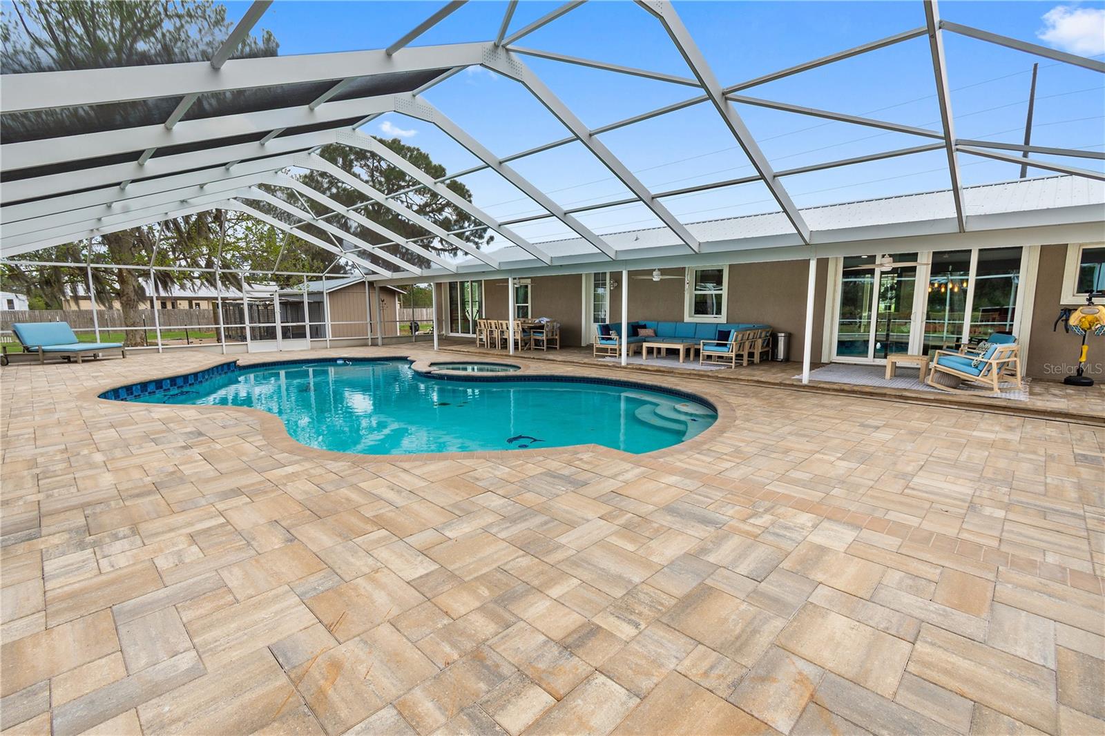 MONEYTREE RANCHETTES SUB - Residential