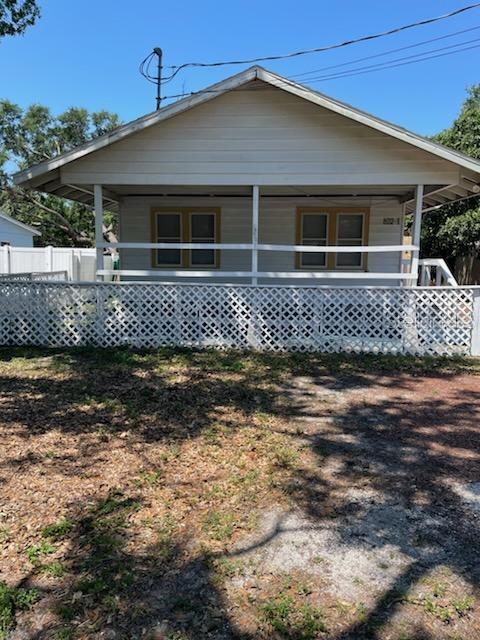 Discover this charming unit in a well-maintained triplex in the heart of Bradenton. This spacious home features an open layout with a bright living area, modern kitchen equipped with stainless steel appliances, and fresh flooring throughout. Relax on your private patio with exclusive outdoor space. Nestled in a tranquil neighborhood, it’s just minutes from vibrant downtown, local shops, dining, and stunning Gulf Coast beaches. Ideal for singles or professionals seeking comfort and convenience. $1,200/mo, available now!