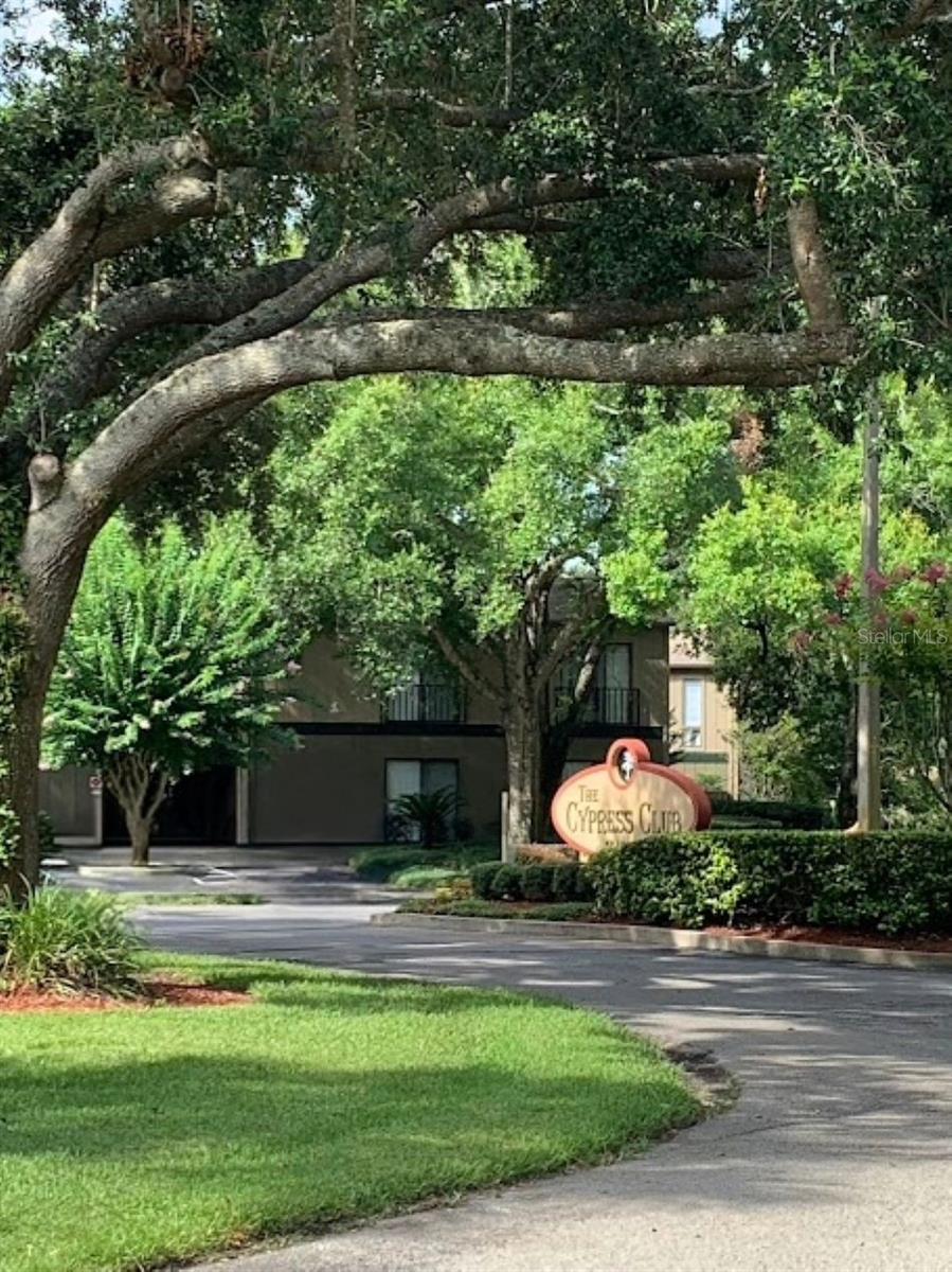 CYPRESS CLUB - Residential