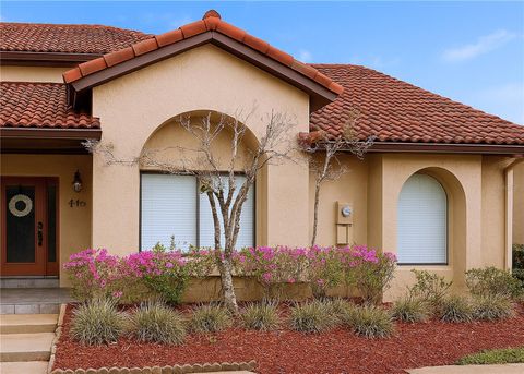 Photo of 446 Club Drive, Winter Springs, FL 32708 (MLS # O6380694)