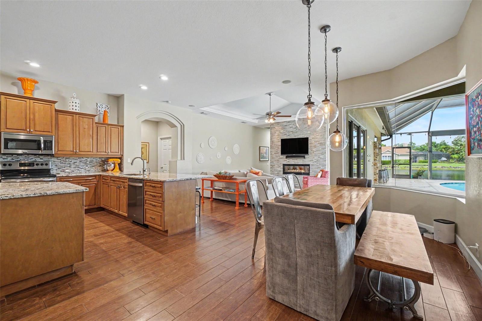 15220 Blackhawk Dr, Fort Myers, FL, 33912, USA, 4 Bedrooms Bedrooms, ,4 BathroomsBathrooms,Residential,Active,15220 Blackhawk Dr,C7526597
