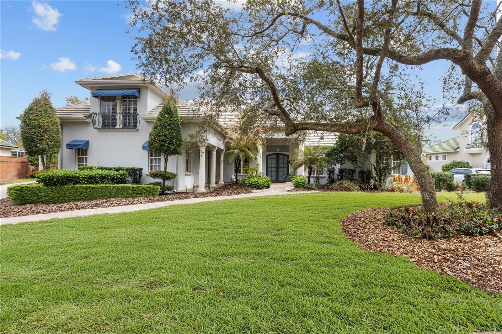 Casas a venda 4 - Jen Dantas 8643 CRESTGATE CIRCLE