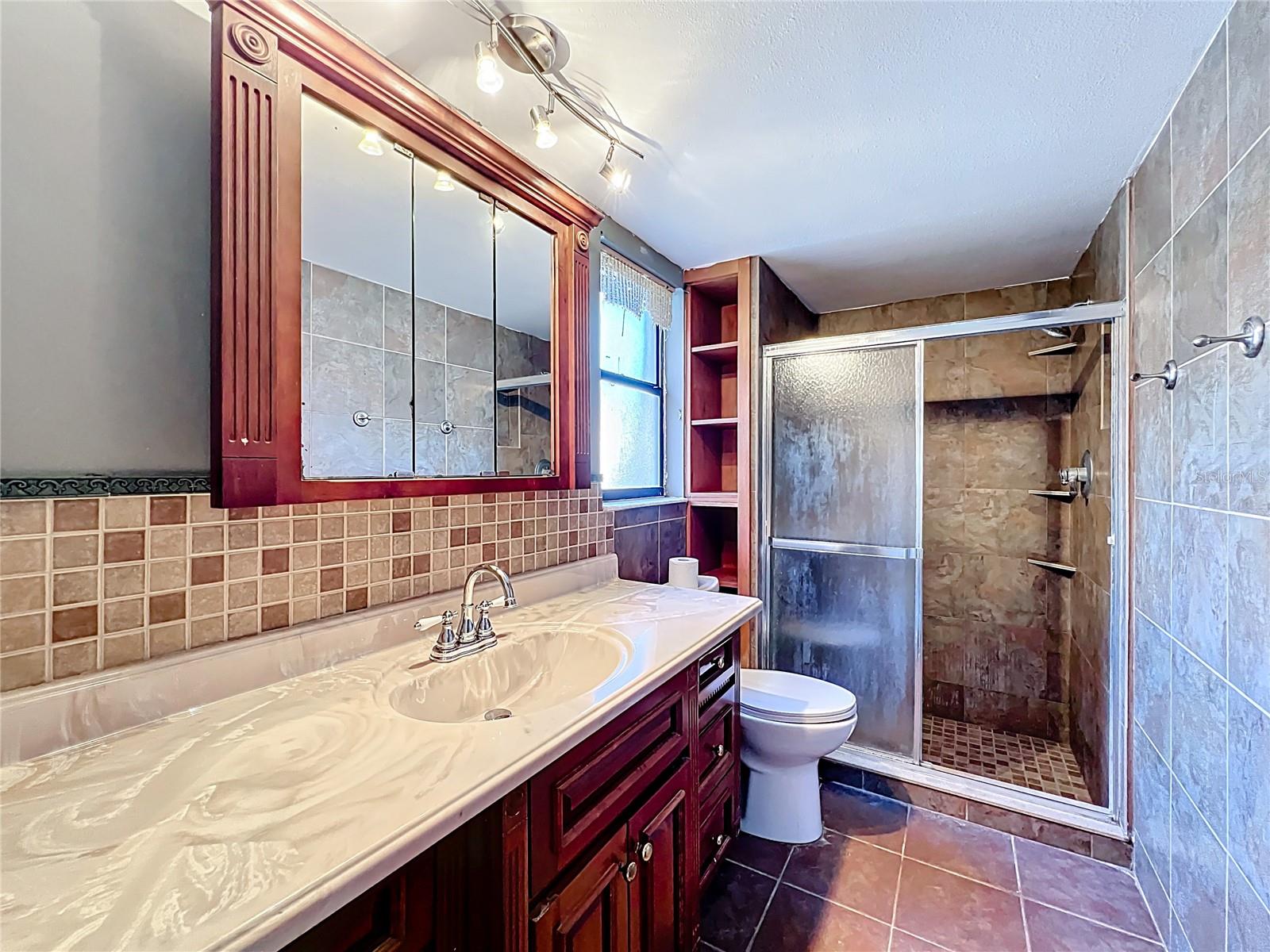 SEMINOLE COUNTRY - Residential