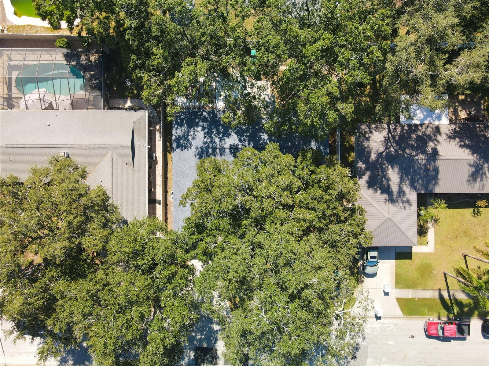 SEMINOLE COUNTRY - Residential