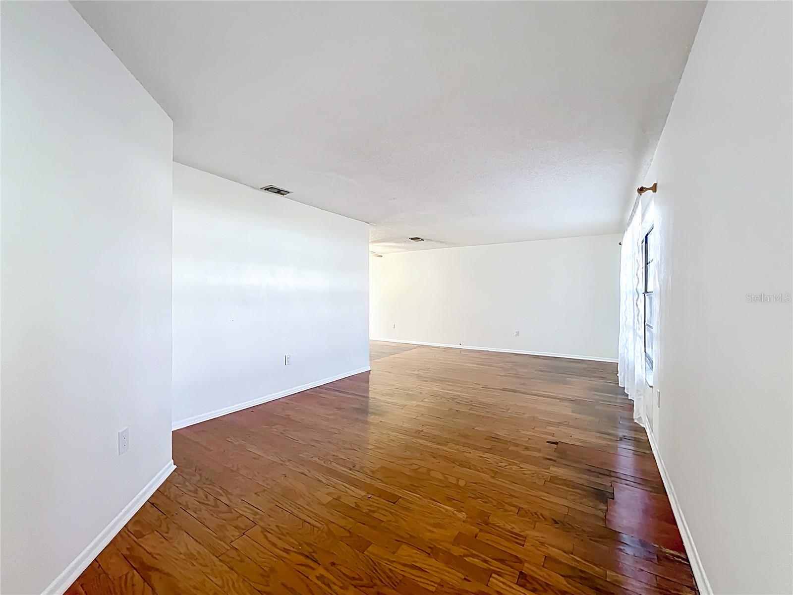 SEMINOLE COUNTRY - Residential