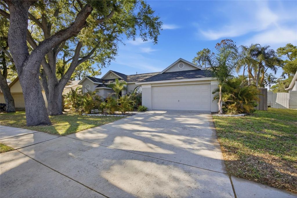 Photo of 2212 Lake Bay Way, Brandon, FL 33511 (MLS # TB8494501)