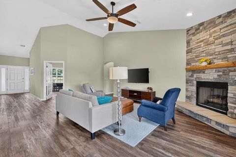 Tiny photo for 2556 NE 120th Street, Anthony, FL 32617 (MLS # TB8525603)