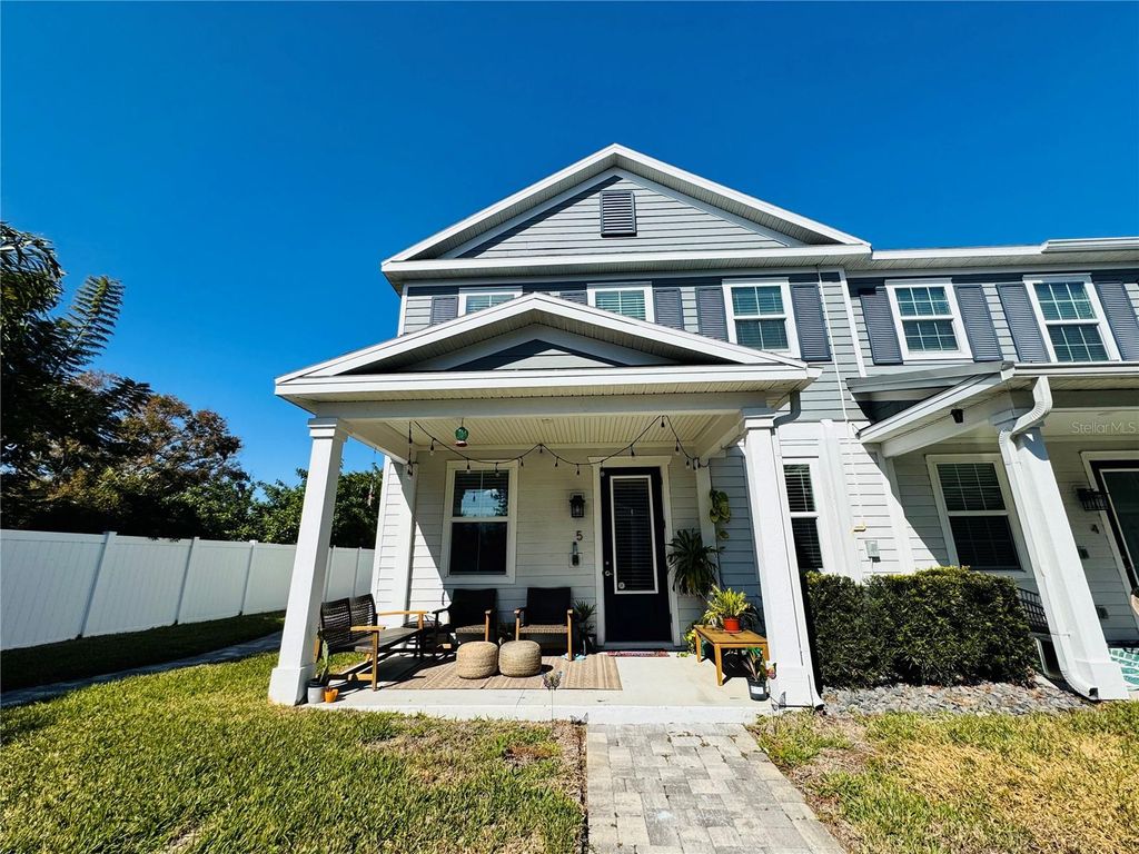 Photo of 6617 S Manhattan Avenue #5, Tampa, FL 33616 (MLS # A4682727)