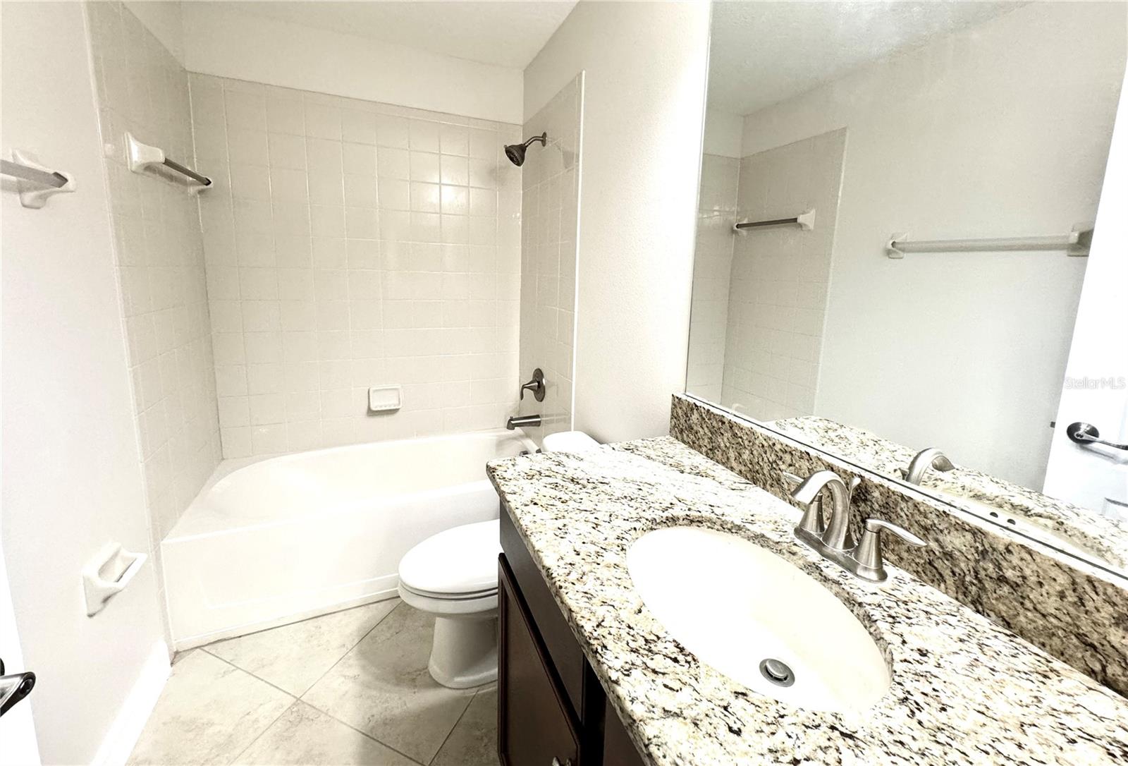 PRESERVE AT RIVERVIEW - Residential Lease