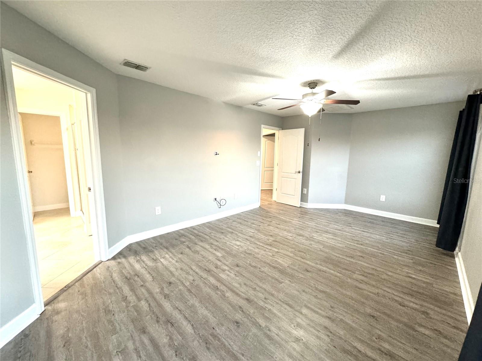 PRESERVE AT RIVERVIEW - Residential Lease