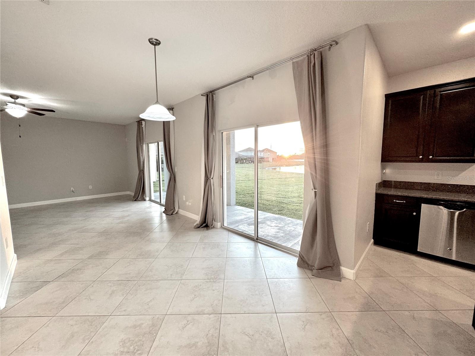 PRESERVE AT RIVERVIEW - Residential Lease