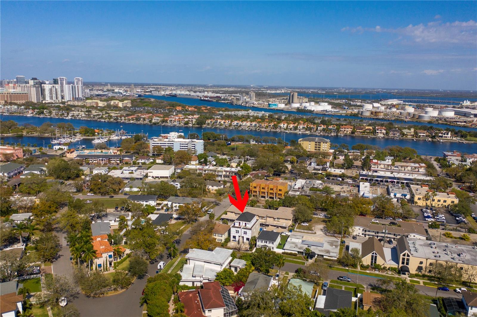 DAVIS ISLANDS PB10 PG52 TO 57 - Residential