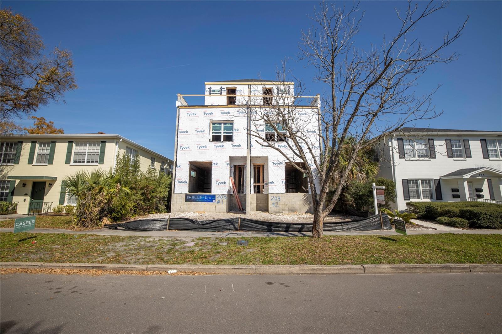 DAVIS ISLANDS PB10 PG52 TO 57 - Residential