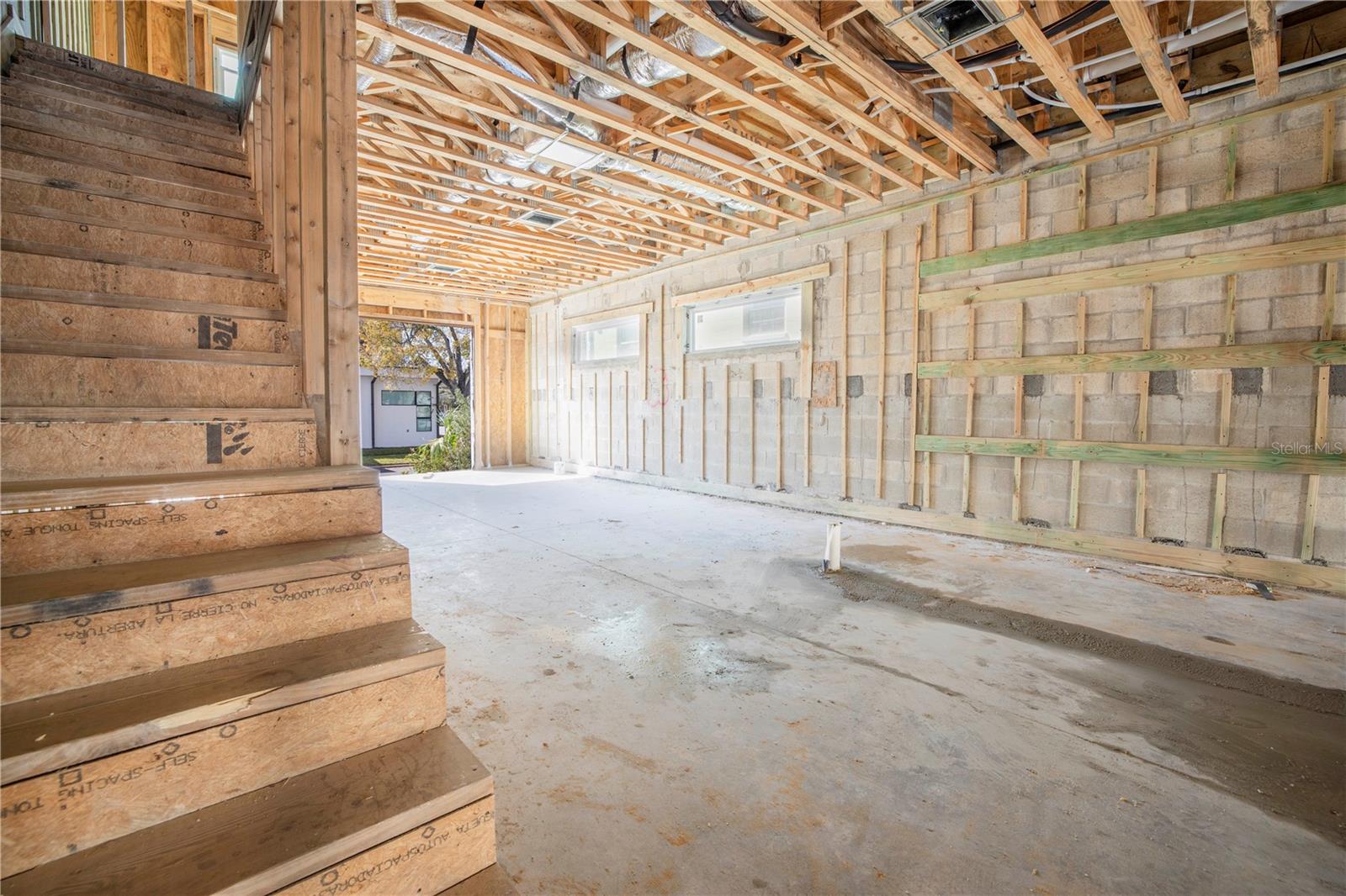 DAVIS ISLANDS PB10 PG52 TO 57 - Residential