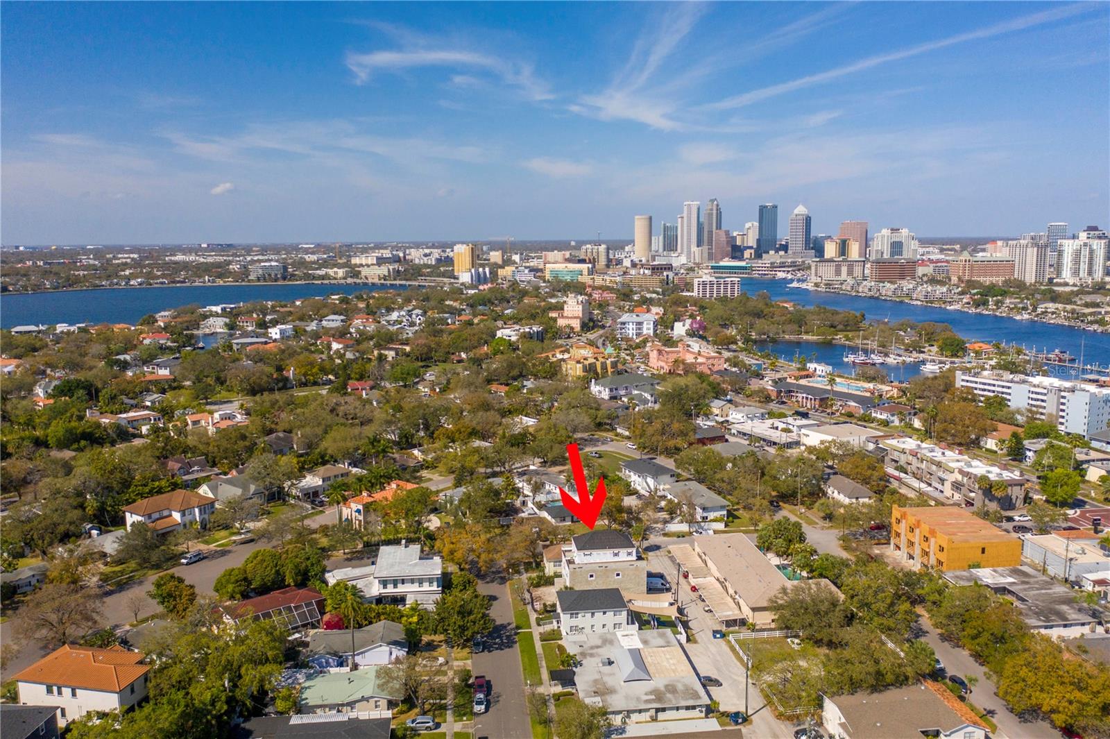 DAVIS ISLANDS PB10 PG52 TO 57 - Residential