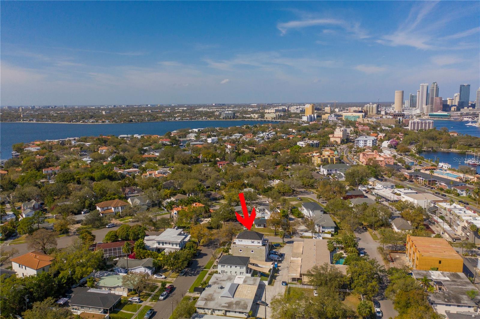 DAVIS ISLANDS PB10 PG52 TO 57 - Residential