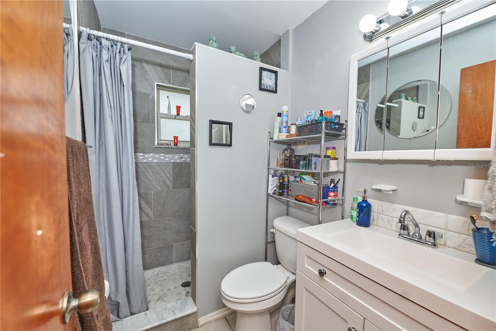 LONGDALE - Residential