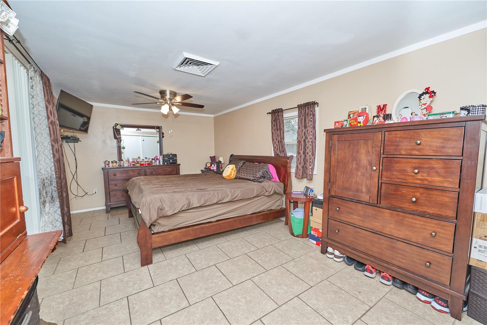 LONGDALE - Residential