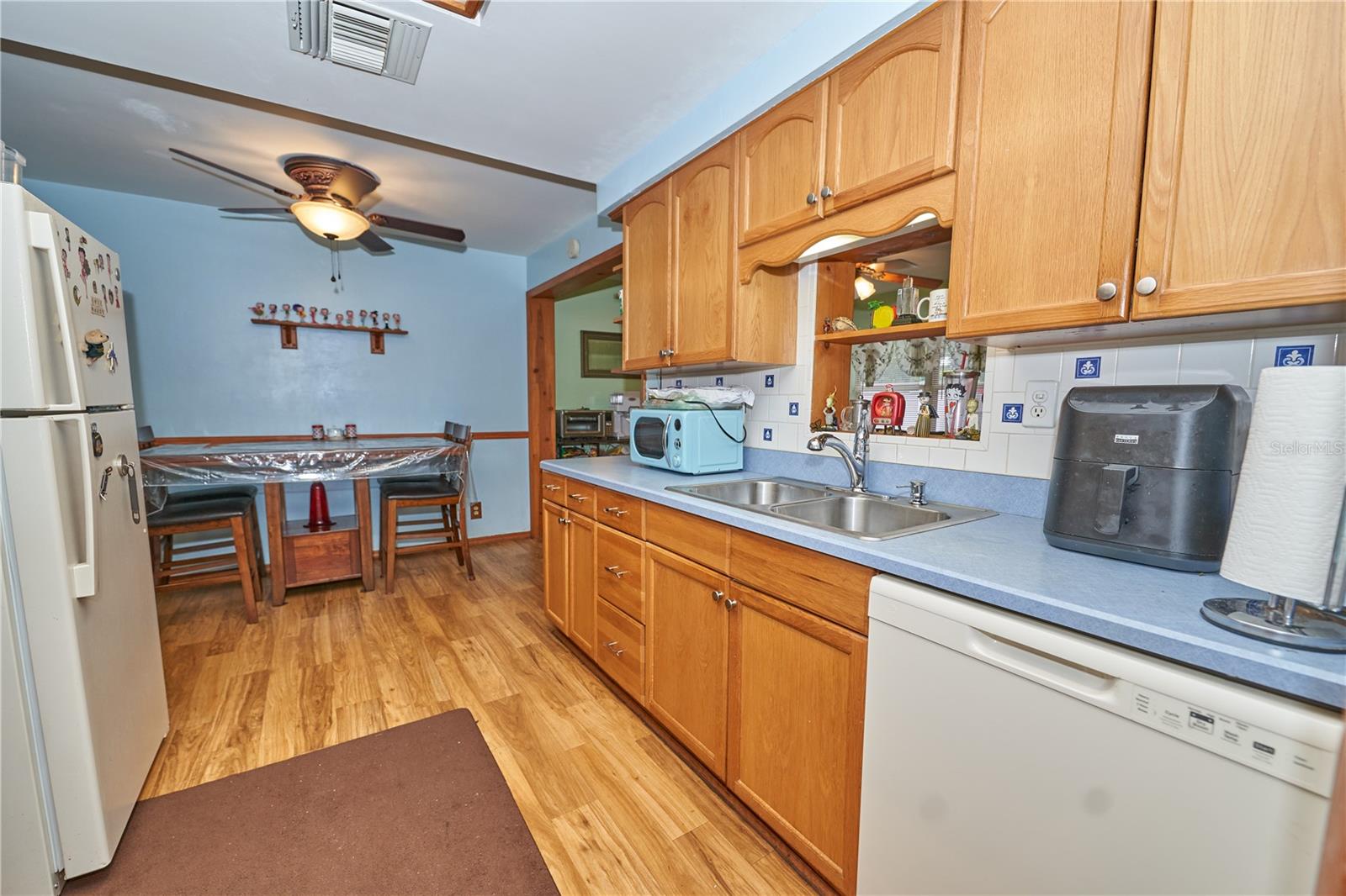 LONGDALE - Residential