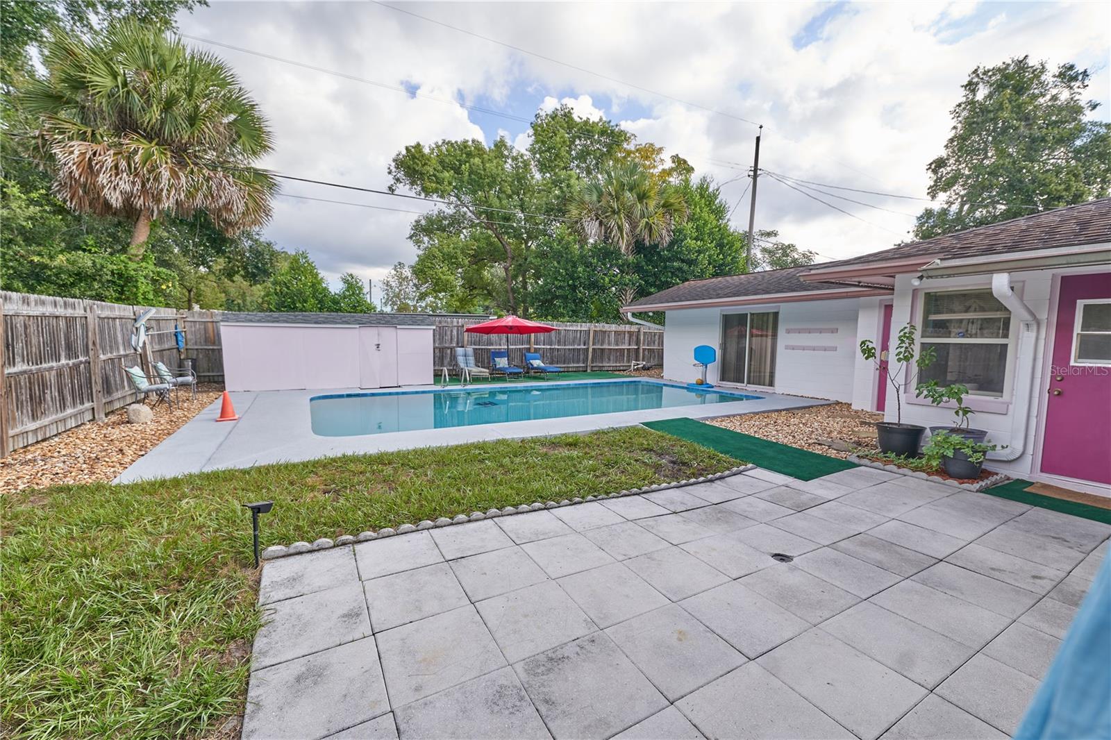 LONGDALE - Residential