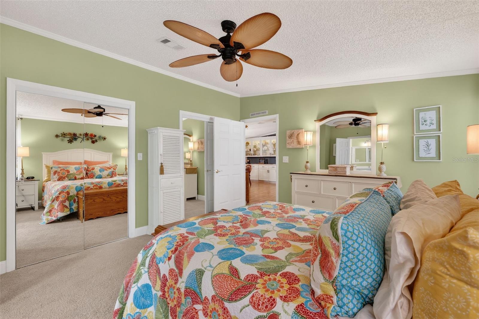 TAVARES FOX RUN MOBILE HOME - Residential