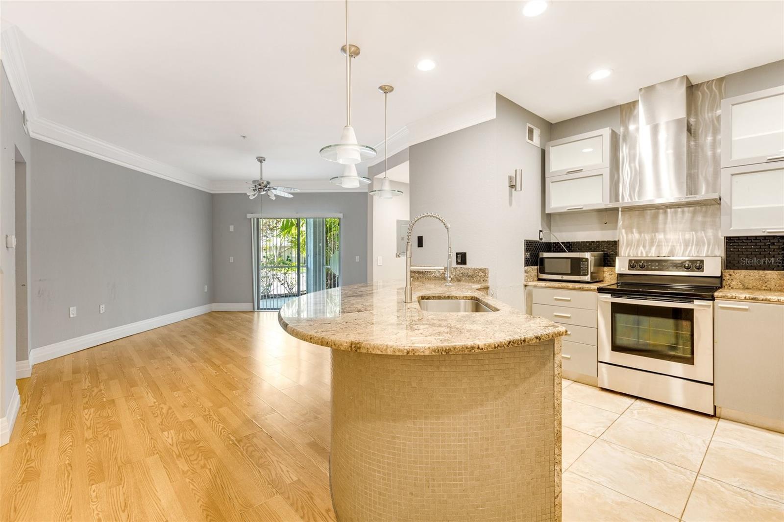 SERENADE ON PALMER RANCH - Residential