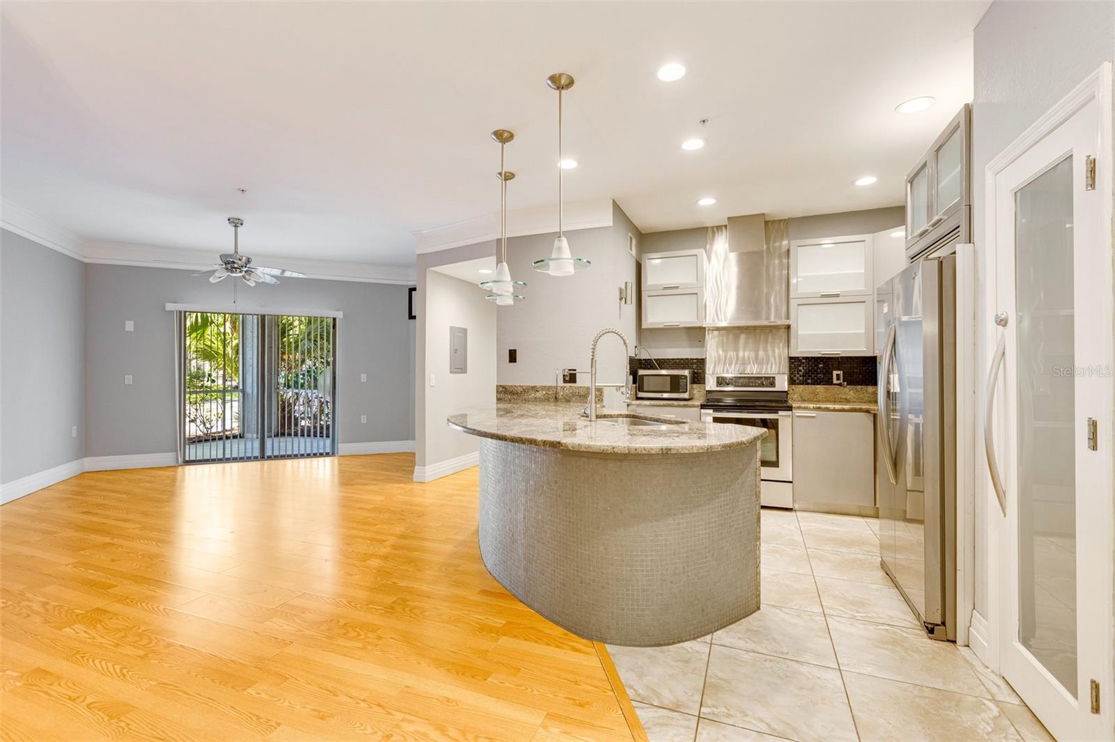 SERENADE ON PALMER RANCH - Residential