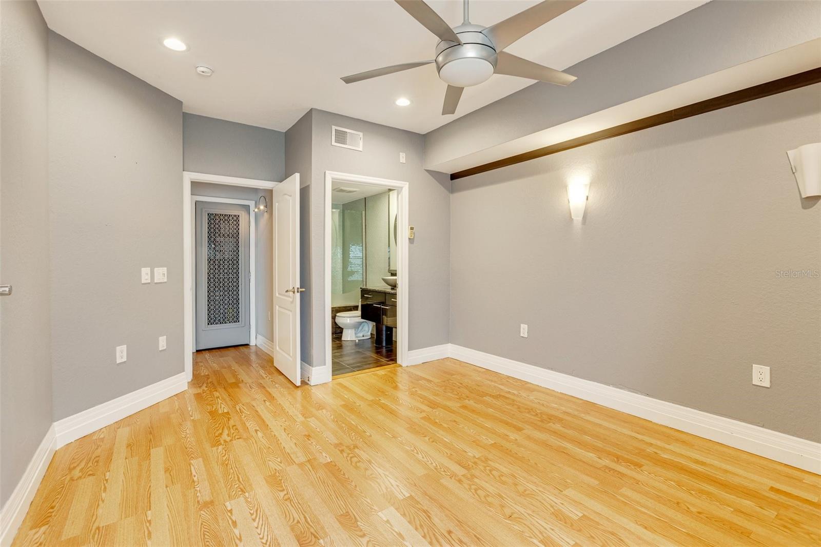 SERENADE ON PALMER RANCH - Residential