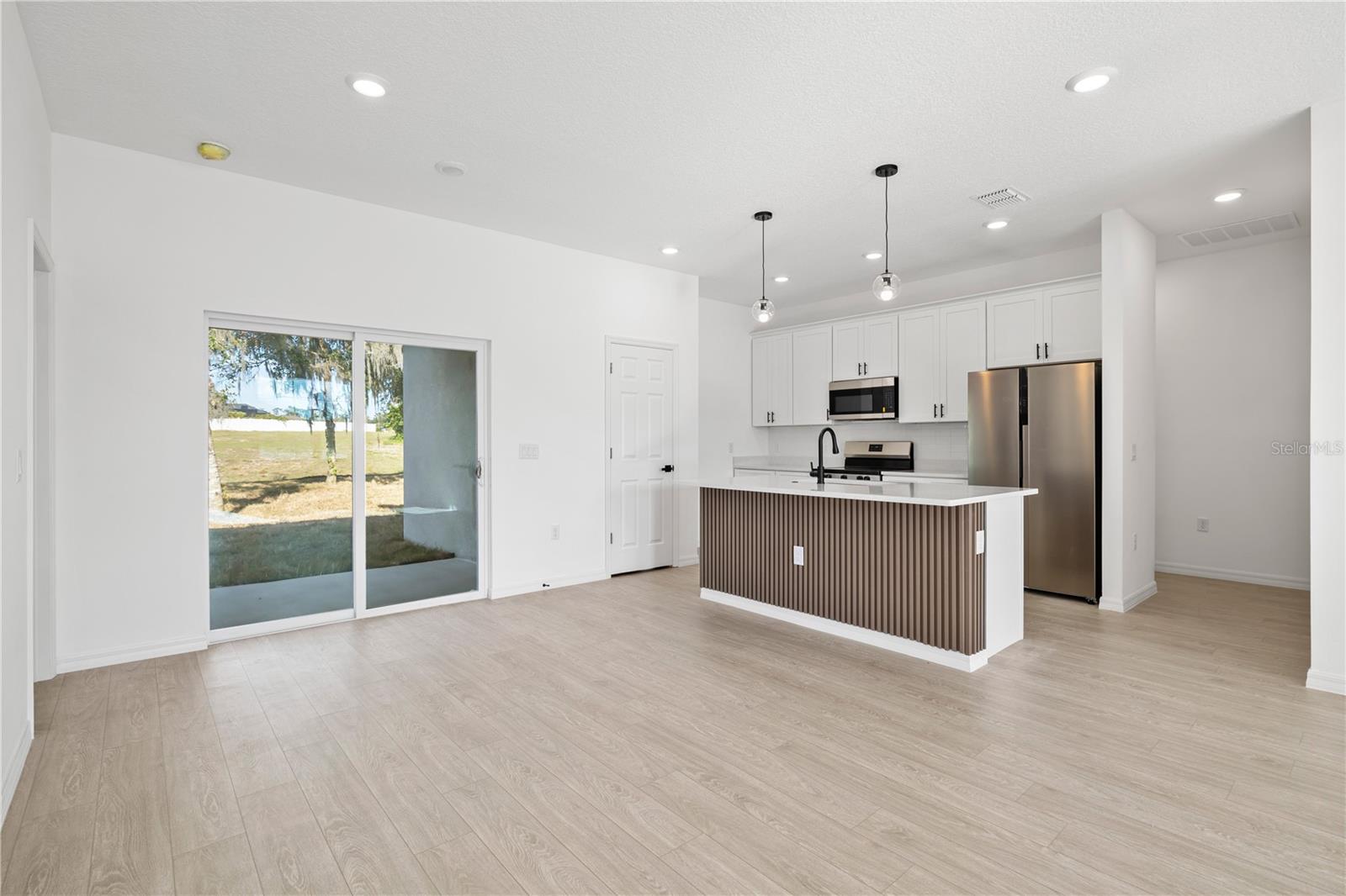 POINCIANA NEIGHBORHOOD 4 VILLAGE 7 - Residential