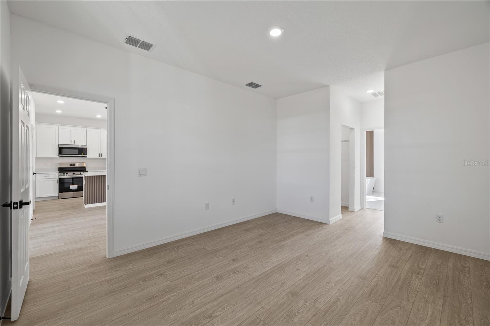 POINCIANA NEIGHBORHOOD 4 VILLAGE 7 - Residential