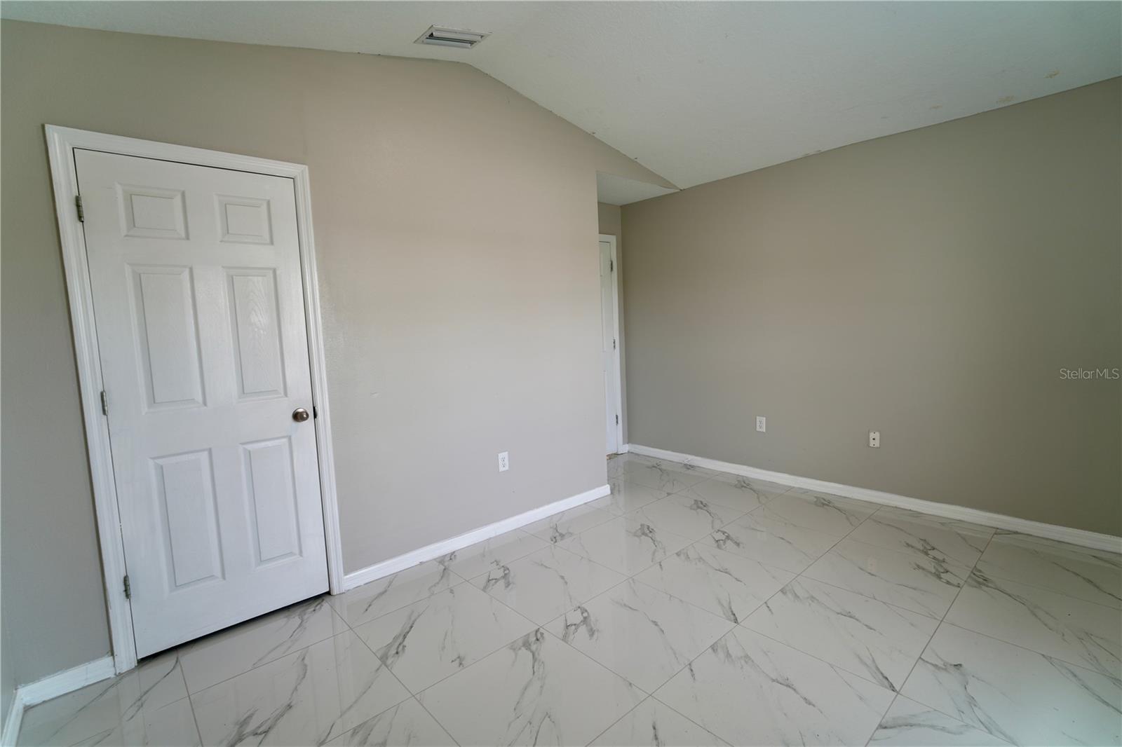 PINNACLE POINT - Residential