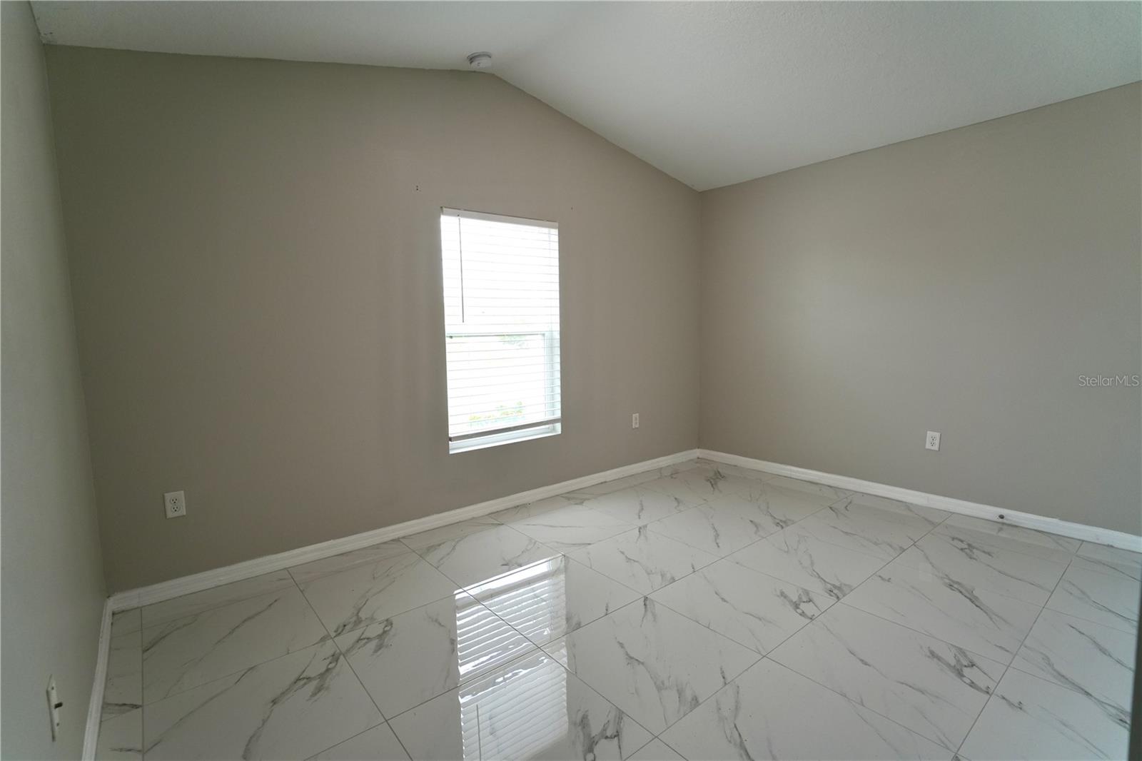 PINNACLE POINT - Residential