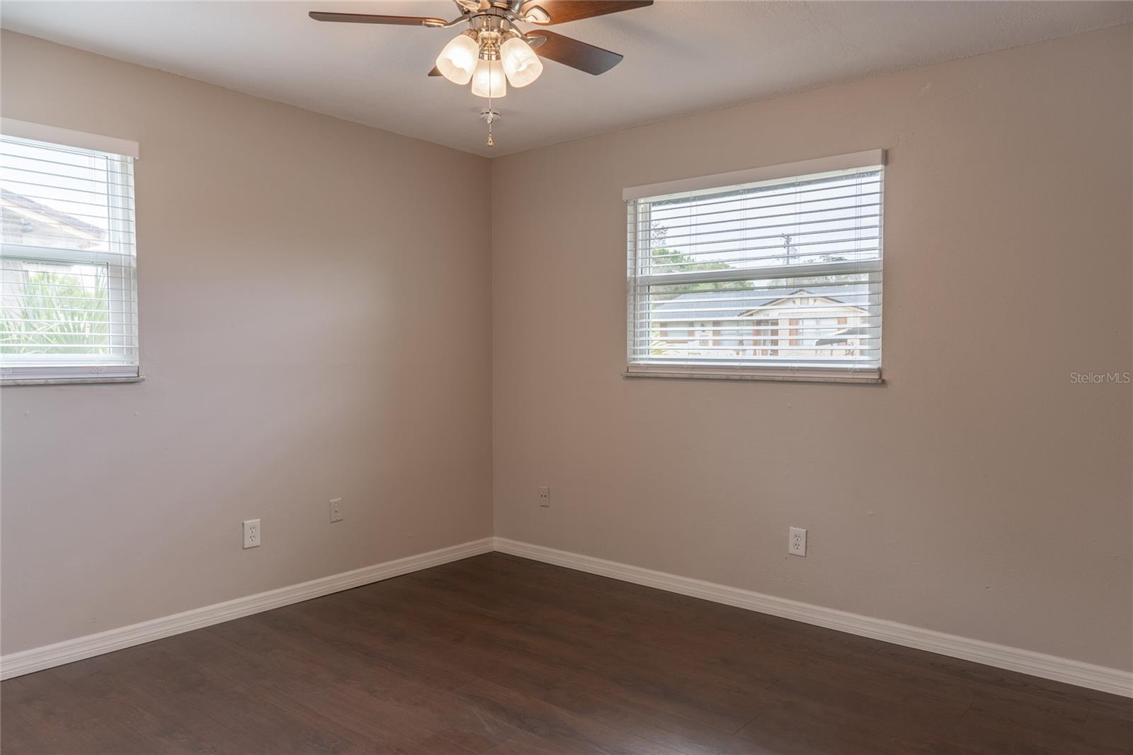 WASHINGTON OAKS SEC 2 - Residential