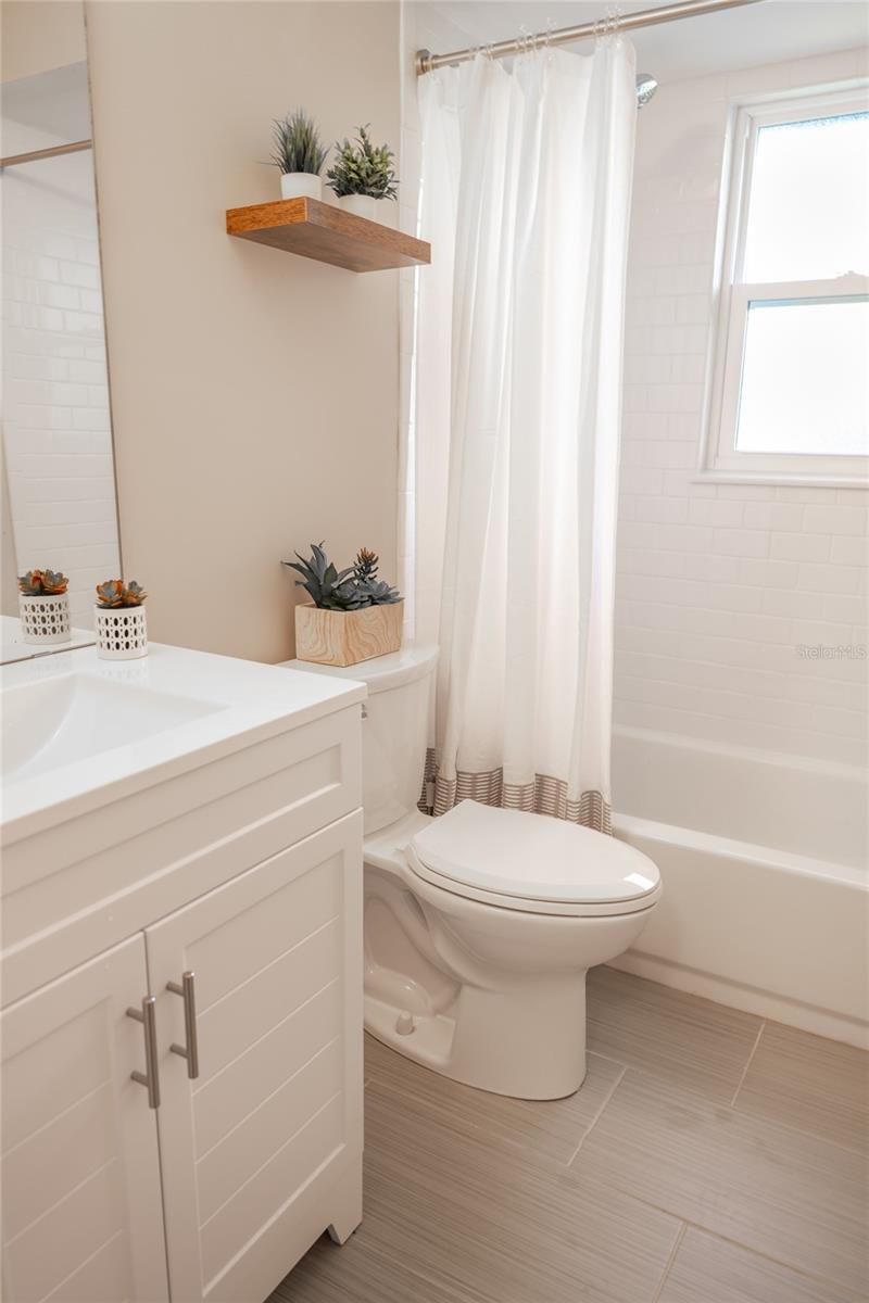 WASHINGTON OAKS SEC 2 - Residential