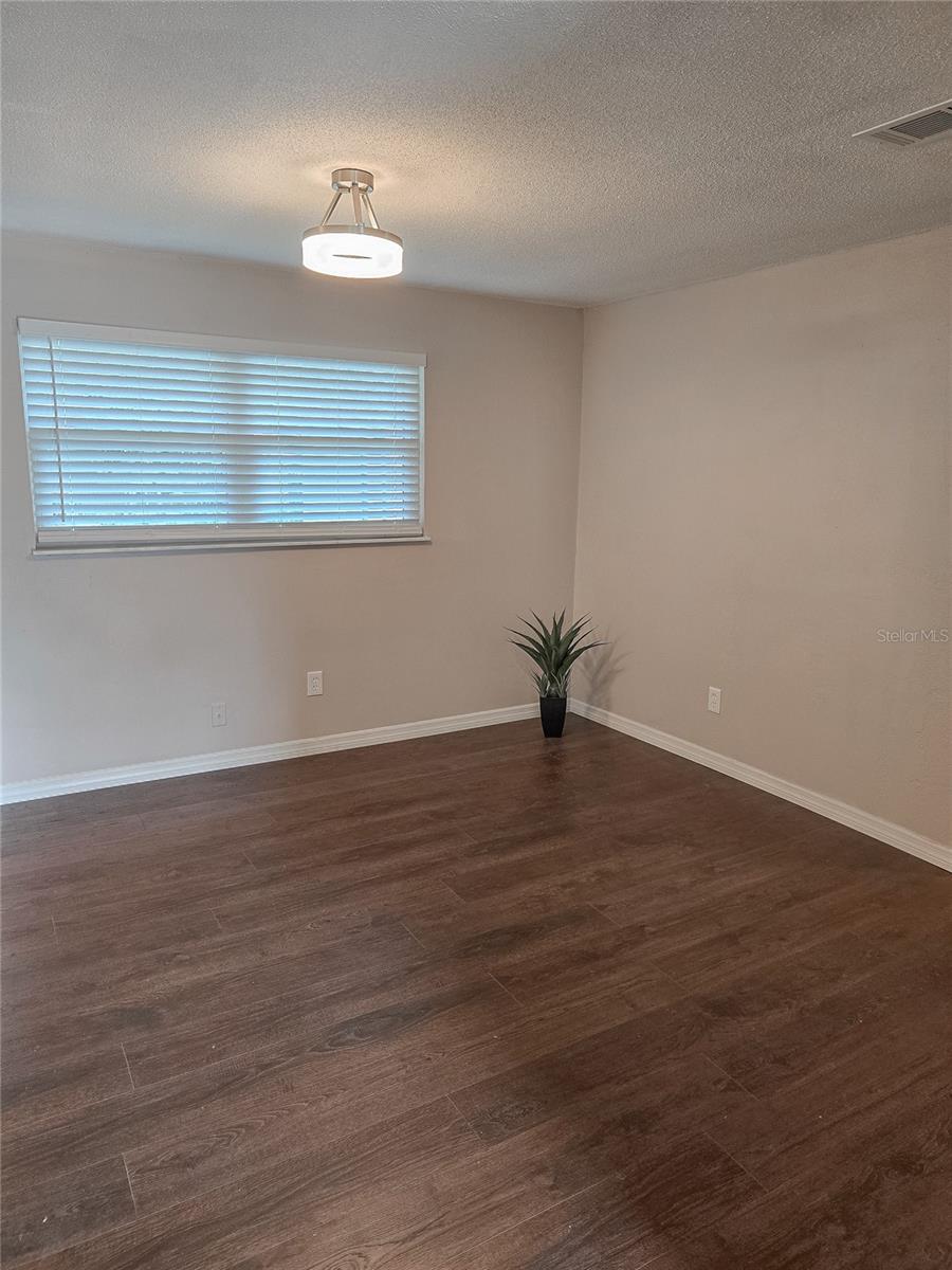 WASHINGTON OAKS SEC 2 - Residential