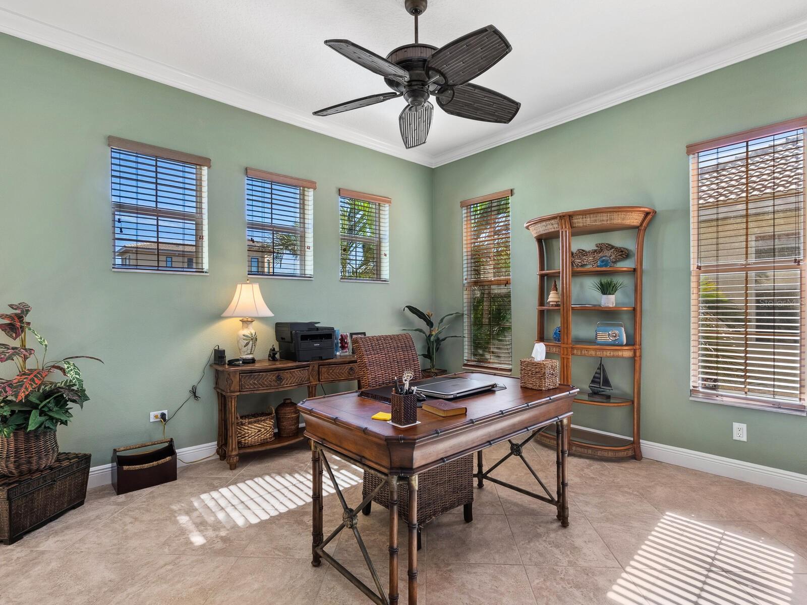 HARBOUR LANDINGS - Residential