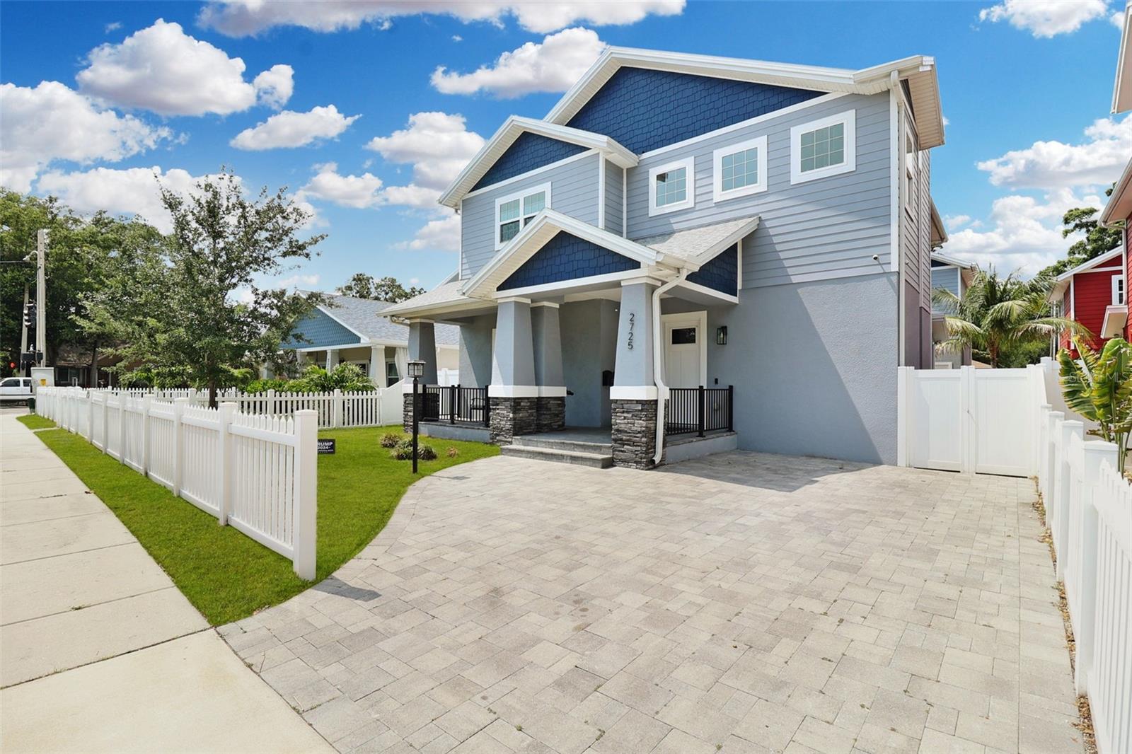View SAINT PETERSBURG, FL 33713 house