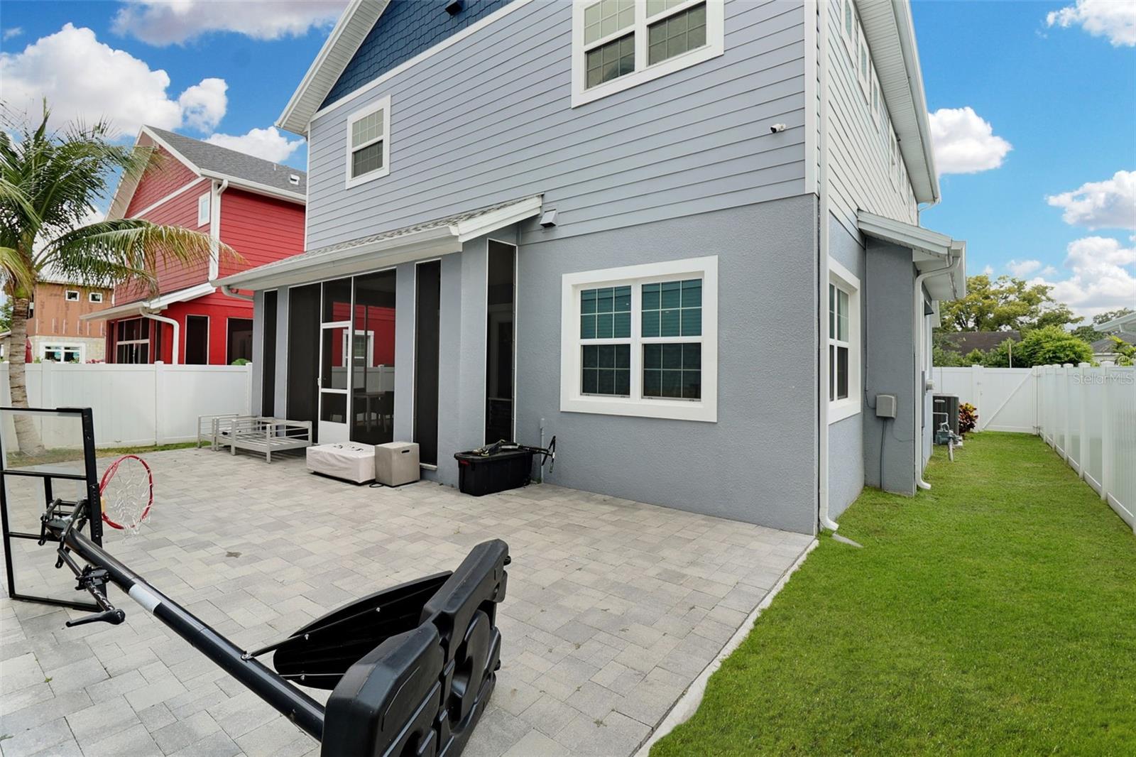 Photo 56 of 60 of 2725 13TH AVENUE N house