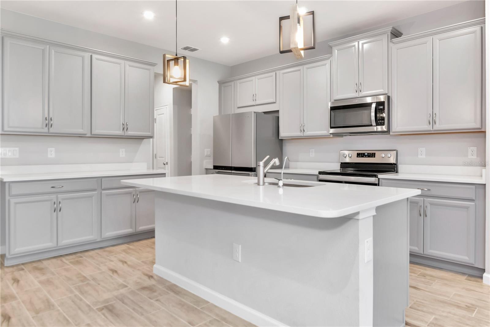 4262 CLOUD HOPPER WAY