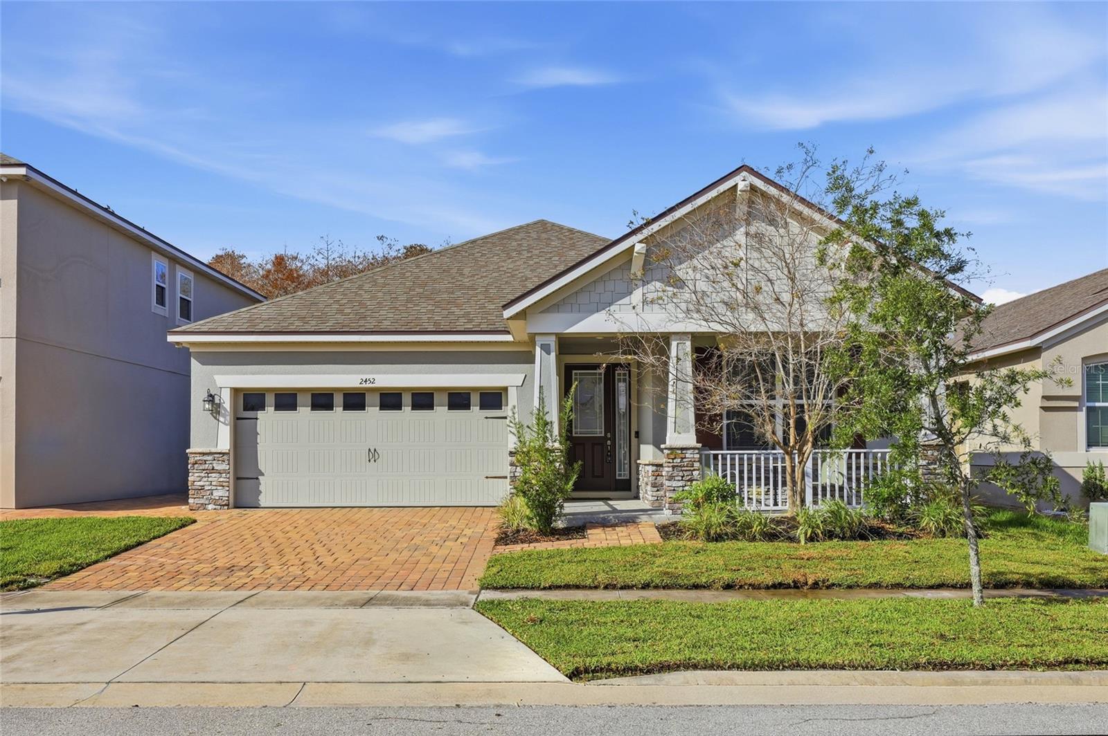 TAPESTRY PH 5 - Residential