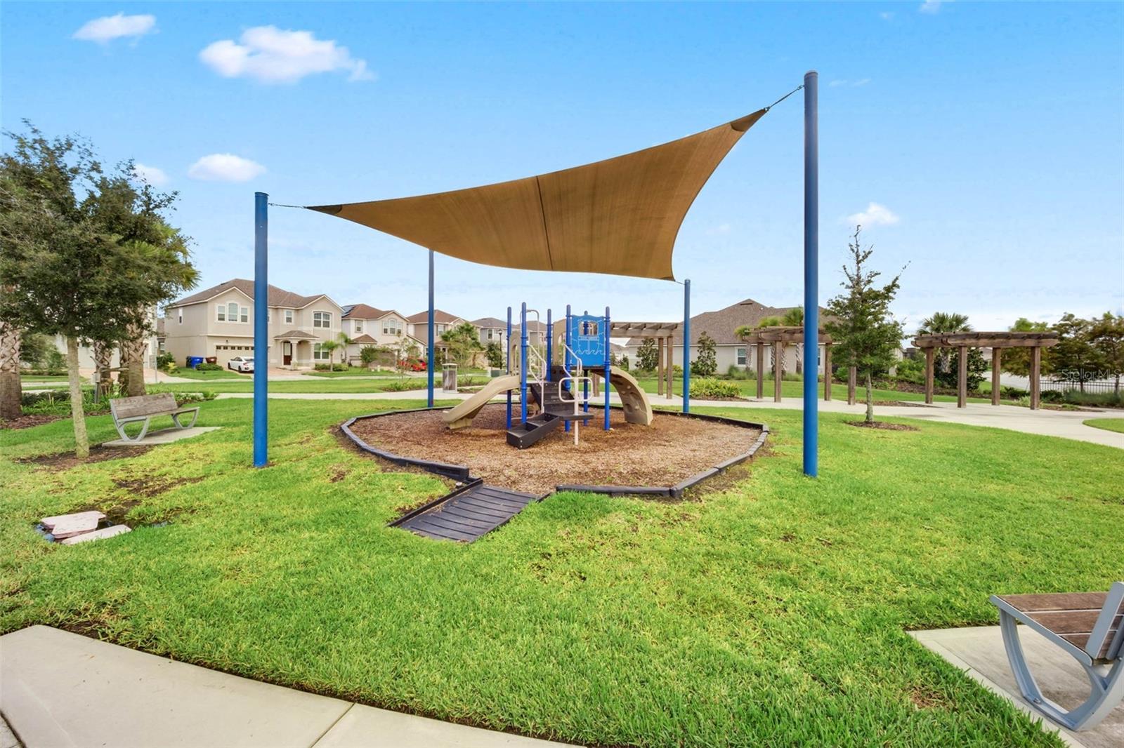 TAPESTRY PH 5 - Residential