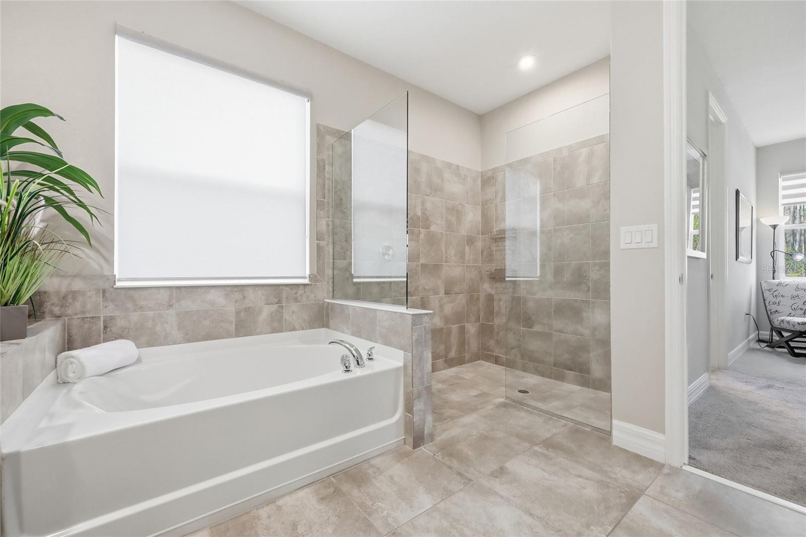 TAPESTRY PH 5 - Residential